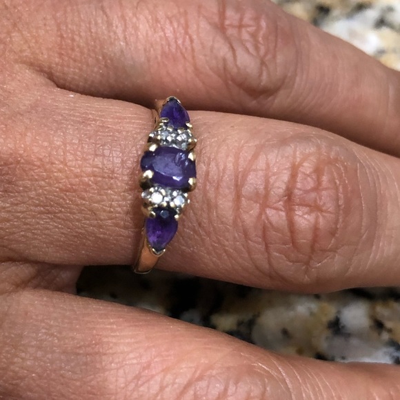10k gold amethyst/diamonds ring - Picture 7 of 11
